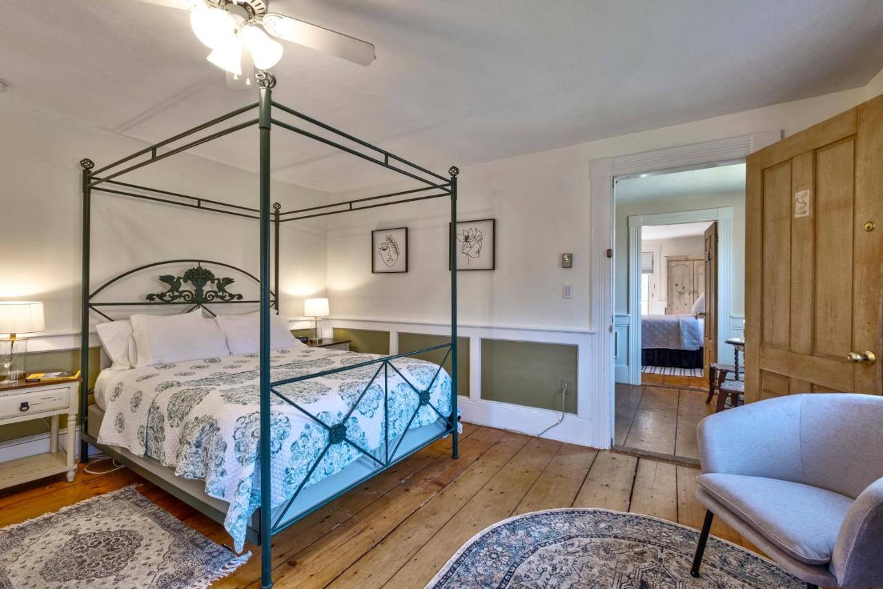 Youngtown Inn Lincolnville Bagian luar foto